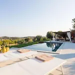 Villa Nicuzza House With Panoramic Infinity Pool Avola