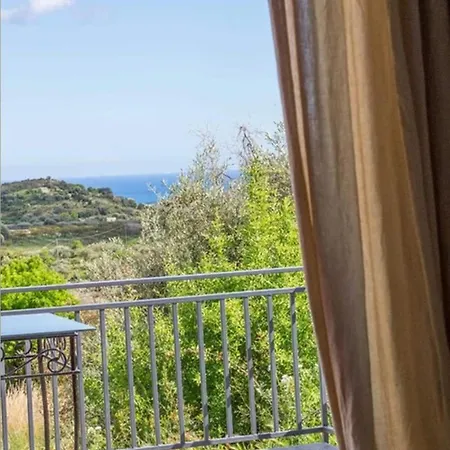 Villa Nicuzza House With Panoramic Infinity Pool Avola